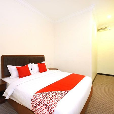 Oyo 750 Comfort Hotel Kota Kinabalu Ngoại thất bức ảnh