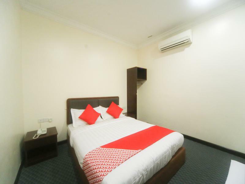 Oyo 750 Comfort Hotel Kota Kinabalu Ngoại thất bức ảnh