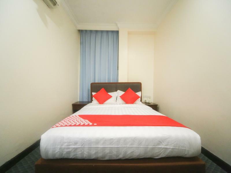 Oyo 750 Comfort Hotel Kota Kinabalu Ngoại thất bức ảnh