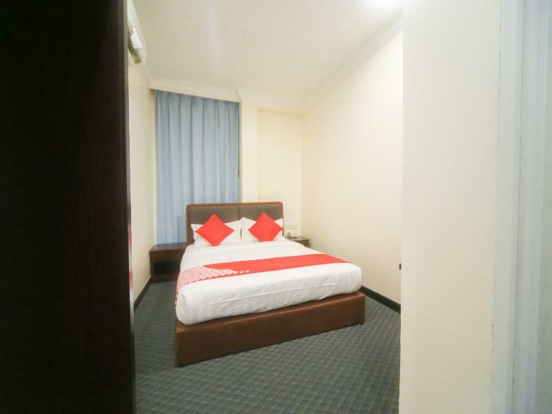Oyo 750 Comfort Hotel Kota Kinabalu Ngoại thất bức ảnh