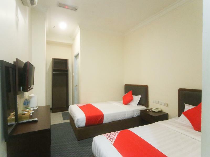 Oyo 750 Comfort Hotel Kota Kinabalu Ngoại thất bức ảnh